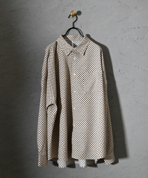 Ritzy(リッツィー)の「ポリ総柄プリント(B柄) ドロップショルダー LSシャツ(シャツ/ブラウス・メンズ・ブラウン/ブラック/ホワイト・MEDIUM/LARGE/X-LARGE)」の1枚目の写真