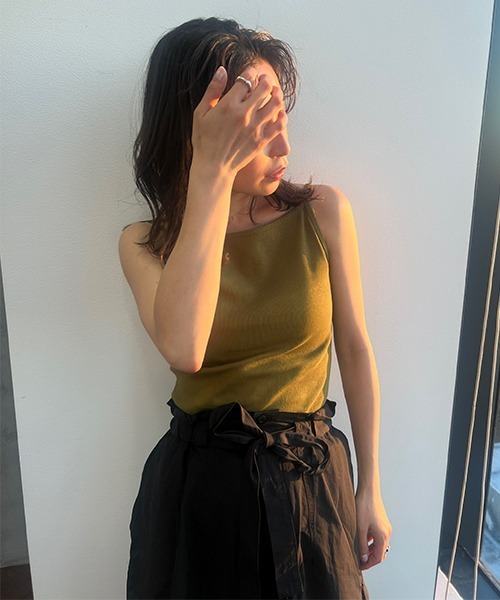 CREDONA(クレドナ)の「ソフトリブキャミソール(キャミソール・レディース・ブラック/オフホワイト/カーキ・FREE)」の5枚目の写真