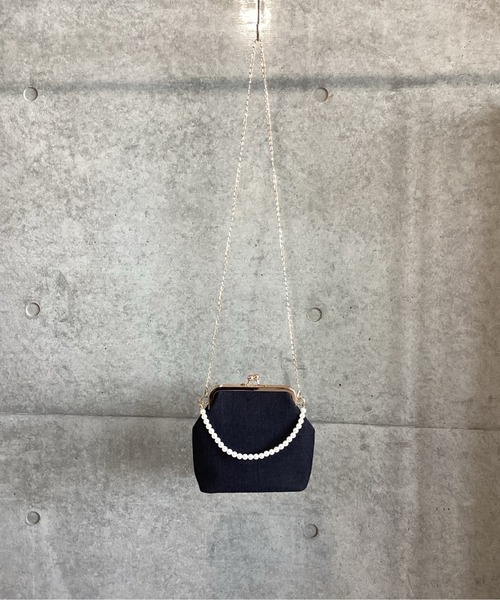 thank U more(サンキューモア)の「【Felicitations】結婚式 がま口 パーティバッグ(クラッチバッグ・レディース・ホワイト/ブルー/ブラック/ピンクベージュ・FREE)」の17枚目の写真