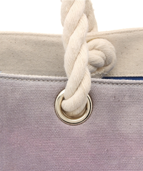 EGOIST（エゴイスト）の「SUMMERプリントバッグ（ショルダーバッグ・レディース・カーキ/ブルー/パープル・FREE）」の6枚目の写真