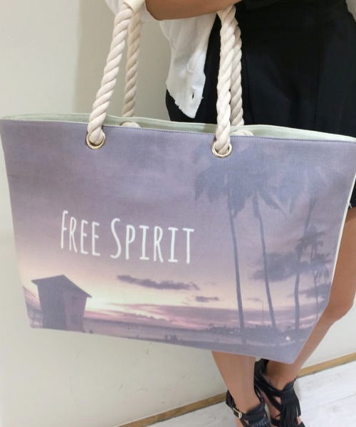 EGOIST（エゴイスト）の「SUMMERプリントバッグ（ショルダーバッグ・レディース・カーキ/ブルー/パープル・FREE）」の15枚目の写真