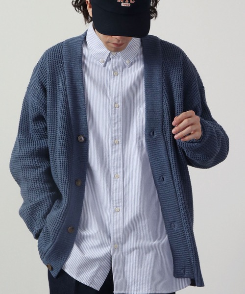 FUNALIVE（ファンアライブ）の「ワッフル編み ビッグサイズVネックニットカーディガン（カーディガン/ボレロ・メンズ・スミクロ/ロイヤルブルー/グレイッシュベージュ/ブラック/オフホワイト/グリーン/ケリーグリーン/マスタード/グレイッシュブルー・M/L）」の8枚目の写真