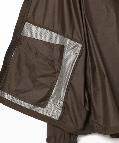 MOUNTAIN HARDWEAR（マウンテンハードウェアー）の「MOUNTAIN