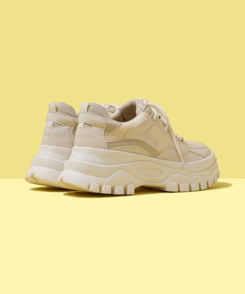 FOREVER 21(フォーエバー トゥエンティーワン)の「厚底配色スニーカー(スニーカー・レディース・パープル/グリーン系その他/ホワイト/ブラック・MEDIUM/LARGE/SMALL)」の6枚目の写真