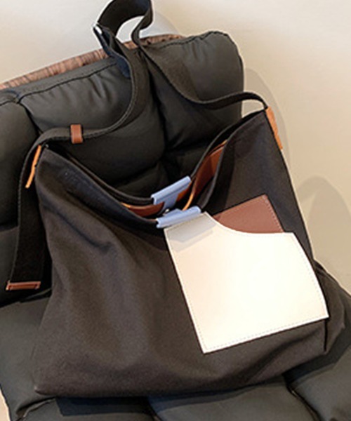 meJane（ミージェーン）の「オープンポケットキャンバストートバック（トートバッグ・レディース・カーキ/オフホワイト/ブラック/ライトベージュ・FREE）」の5枚目の写真