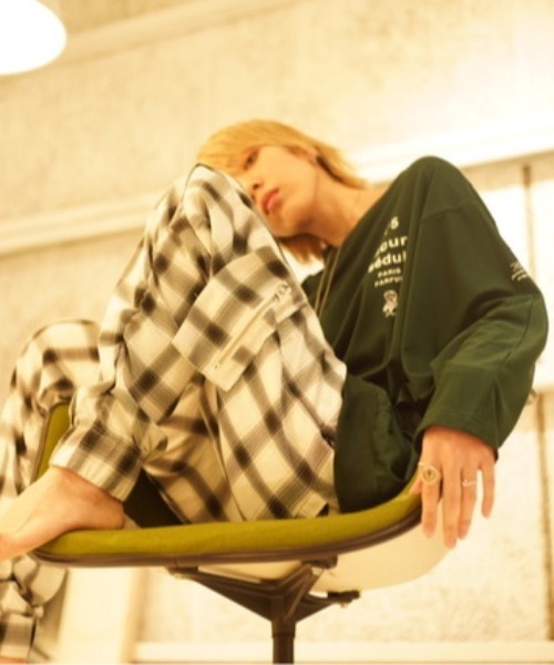 rovtski(ロフトスキー)の「AFYF DORMAN TEE/ビッグシルエット ドルマンT(Tシャツ/カットソー・メンズ・ブラック/ホワイト/エメラルド/ワインレッド/グレー/ブラック系その他2/グレー系その他/ブラック系その他/グリーン系その他/レッド系その他・FREE)」の18枚目の写真