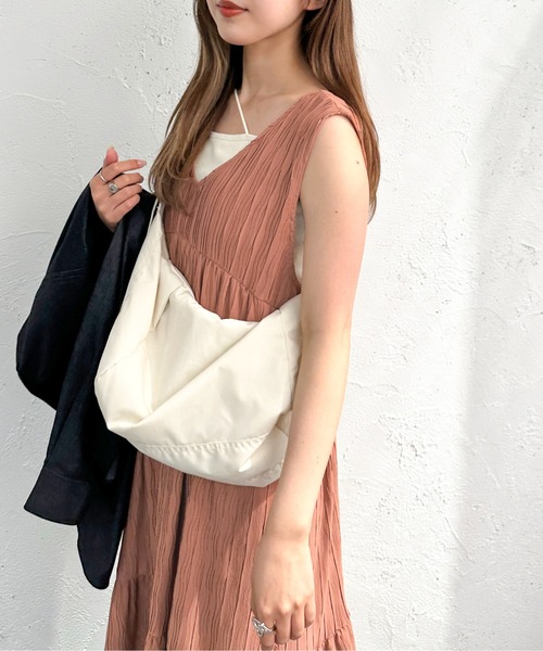 apres jour mignon(アプレジュールミニョン)の「プリーツ加工ワンピース【ZOZOTOWN限定アイテム】(ワンピース・レディース・ブラック/オレンジ系その他・フリー/X-LARGE)」の16枚目の写真