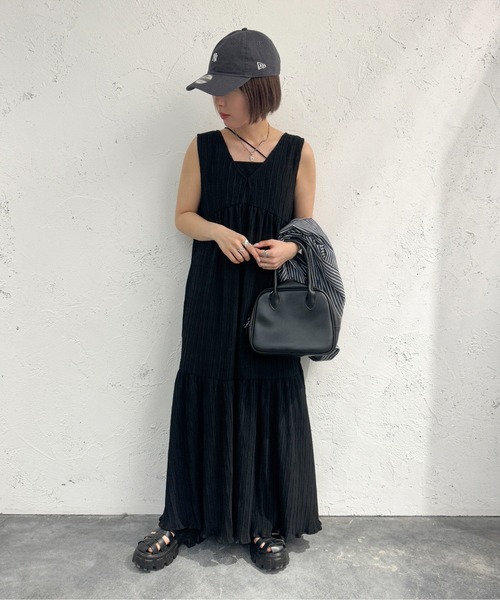 apres jour mignon(アプレジュールミニョン)の「プリーツ加工ワンピース【ZOZOTOWN限定アイテム】(ワンピース・レディース・ブラック/オレンジ系その他・フリー/X-LARGE)」の7枚目の写真