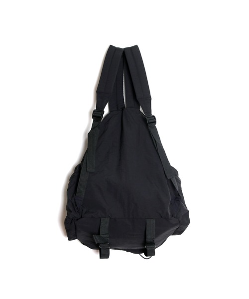 MAISON mou（メゾンムー）の「【recomend selection/セレクト】ドローストリングバックパック 巾着風リュック（バックパック/リュック・レディース・ブラック/ベージュ/グレー系その他2/カーキ/ライトピンク・FREE）」の19枚目の写真