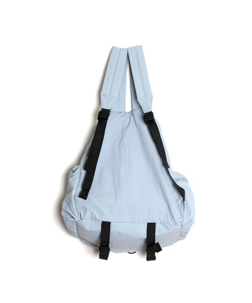 MAISON mou（メゾンムー）の「【recomend selection/セレクト】ドローストリングバックパック 巾着風リュック（バックパック/リュック・レディース・ブラック/ベージュ/グレー系その他2/カーキ/ライトピンク・FREE）」の16枚目の写真