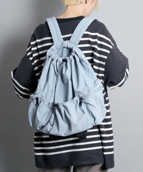 MAISON mou（メゾンムー）の「【recomend selection/セレクト】ドローストリングバックパック 巾着風リュック（バックパック/リュック・レディース・ブラック/ベージュ/グレー系その他2/カーキ/ライトピンク・FREE）」の17枚目の写真