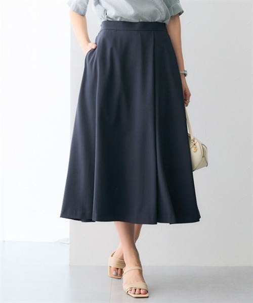 7days Life Styling(セブンデイズライフスタイリング)の「【吸汗速乾】ロングフレアスカート(ストレッチコードレーンシリーズ)(スーツスカート・レディース・ネイビー×ホワイト/ネイビー系/ネイビー系1/ネイビー・S/M/LL/3L/L/4L/8L/5L/6L)」の2枚目の写真