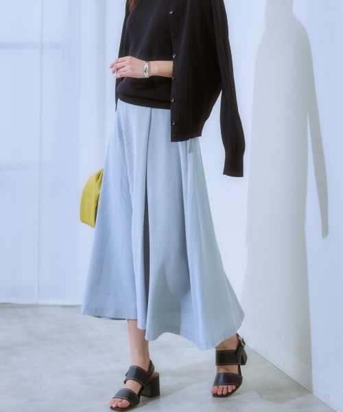 7days Life Styling(セブンデイズライフスタイリング)の「【吸汗速乾】ロングフレアスカート(ストレッチコードレーンシリーズ)(スーツスカート・レディース・ネイビー×ホワイト/ネイビー系/ネイビー系1/ネイビー・S/M/LL/3L/L/4L/8L/5L/6L)」の19枚目の写真