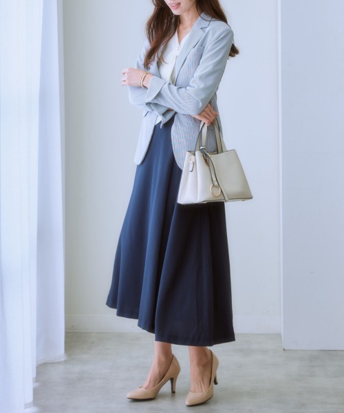 7days Life Styling(セブンデイズライフスタイリング)の「【吸汗速乾】ロングフレアスカート(ストレッチコードレーンシリーズ)(スーツスカート・レディース・ネイビー×ホワイト/ネイビー系/ネイビー系1/ネイビー・S/M/LL/3L/L/4L/8L/5L/6L)」の15枚目の写真