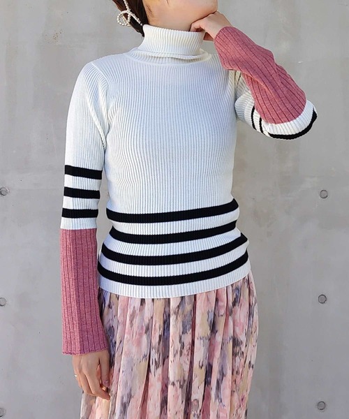 Q（キュー）の「ボーダーリブタートルニット（ニット/セーター・レディース・ホワイト系/ブラック系・MEDIUM）」の13枚目の写真