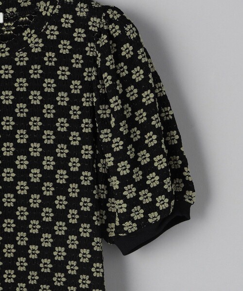 FREAK'S STORE(フリークスストア)の「フラワーストレッチパフTシャツ(Tシャツ/カットソー・レディース・チャコールグレー/オフホワイト/ブラック/ナチュラル・フリ-)」の8枚目の写真