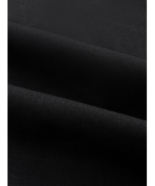 JNBY（ジェーエヌビーワイ）の「Urban and Feminine Stretch-cotton Dress（シャツワンピース・レディース・ホワイト/ブラック・36/38/40）」の15枚目の写真