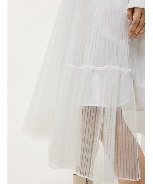 JNBY（ジェーエヌビーワイ）の「Urban and Feminine Stretch-cotton Dress（シャツワンピース・レディース・ホワイト/ブラック・36/38/40）」の4枚目の写真