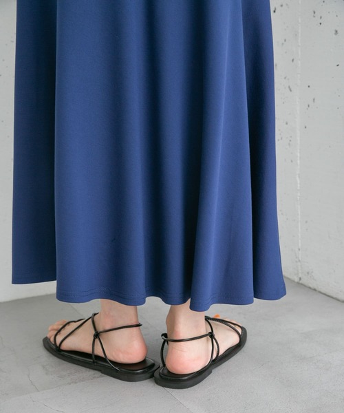 KBF（ケイビーエフ）の「ナローコードサンダル（サンダル・レディース・ブラック/ゴールド・36/38/37）」の15枚目の写真