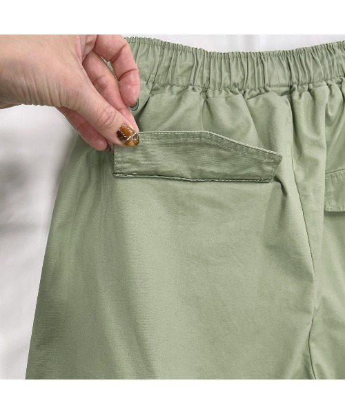 ad thie(アドティエ)の「ドローコード ボリュームカーゴパンツ(カーゴパンツ・レディース・ブラック/ライトカーキ・FREE)」の17枚目の写真