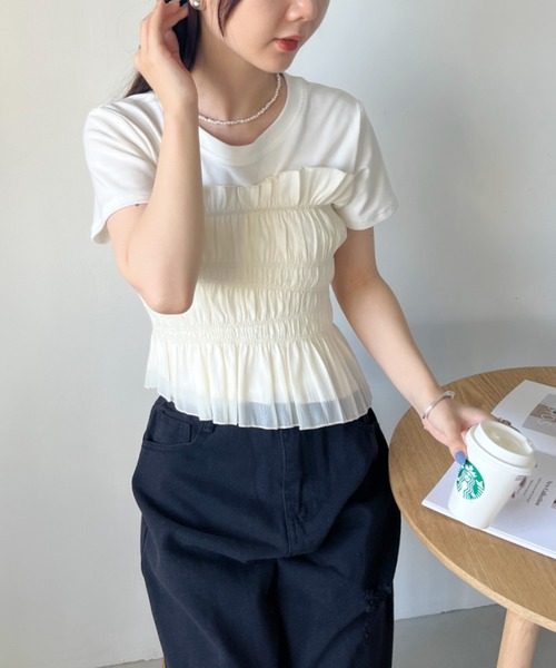 CLEA(クレア)の「シャーリングアシメビスチェ(チューブトップ・レディース・アイボリー/ブラック・FREE)」の8枚目の写真