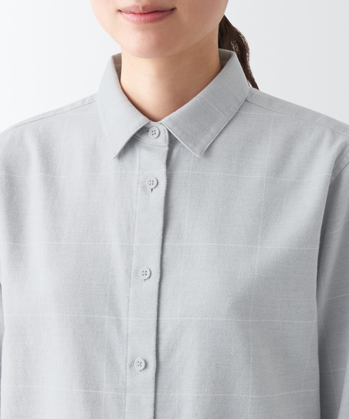 無印良品（ムジルシリョウヒン）の「両面起毛フランネルレギュラーカラー長袖シャツ（シャツ/ブラウス・レディース・イエロー系4/ホワイト系/レッド系2/オレンジ系/グリーン系1/グレー系7/グレー系6/ライトグレー系1・M/XS/L/XXL/XL/S）」の19枚目の写真