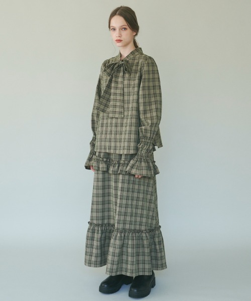 idem(イデム)の「wave sleeve 2way check bowtie blouse/チェックリボンボウタイブラウス(シャツ/ブラウス・レディース・チョコ/グリーン・FREE)」の5枚目の写真