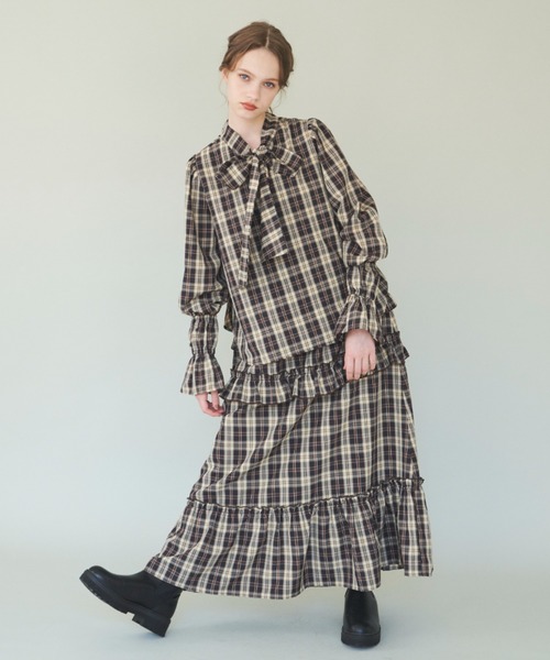 idem(イデム)の「wave sleeve 2way check bowtie blouse/チェックリボンボウタイブラウス(シャツ/ブラウス・レディース・チョコ/グリーン・FREE)」の17枚目の写真