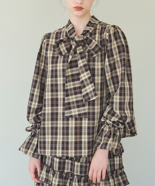 idem(イデム)の「wave sleeve 2way check bowtie blouse/チェックリボンボウタイブラウス(シャツ/ブラウス・レディース・チョコ/グリーン・FREE)」の9枚目の写真