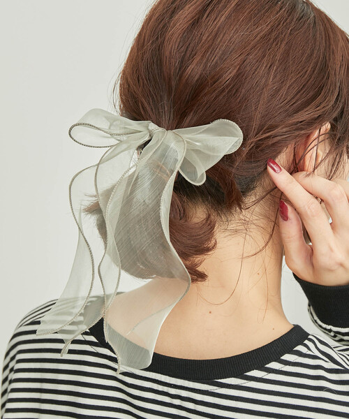 ROPE' PICNIC（ロペピクニック）の「シャイニーオーガンジーリボンポニー（ヘアゴム・レディース・ブラウン系その他3/グリーン系その他/ピンク系その他2・FREE）」の11枚目の写真
