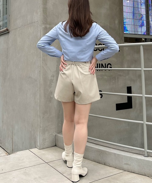 INGNI(イング)の「ネクタイ付刺しゅう入り/クロップドシャツ(シャツ/ブラウス・レディース・ブルー/オフホワイト・M)」の11枚目の写真
