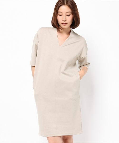 ear PAPILLONNER（イアパピヨネ）の「Vネックチュニック（ワンピース・レディース・ブラック/ベージュ/カーキ・FREE）」の3枚目の写真