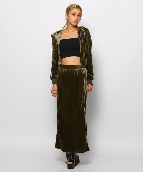 FOREVER 21（フォーエバー トゥエンティーワン）の「【2023AW】ベロアラインパーカー（パーカー・レディース・ブラック/ブラウン/カーキ・FREE）」の15枚目の写真