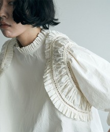 marjour（マージュール）の「SHOULDER PLEATS BLOUSE（シャツ/ブラウス・レディース）」