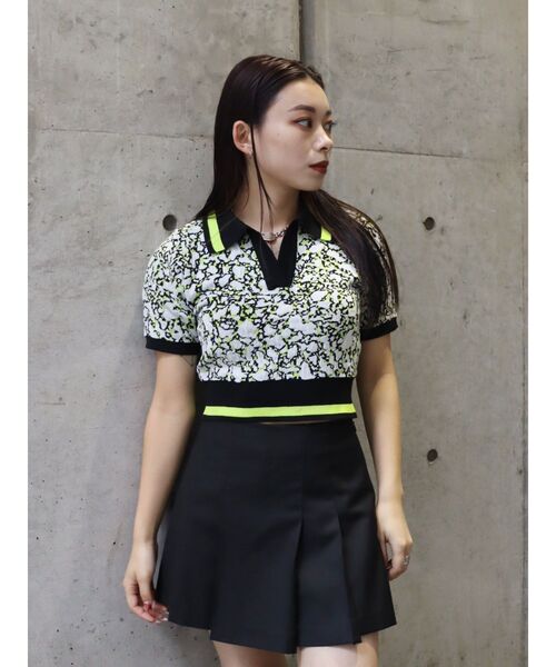 EVRIS（エヴリス）の「アブストラクトジャガードニットトップス（ニット/セーター・レディース・ブラック/ブラウン・FREE）」の3枚目の写真