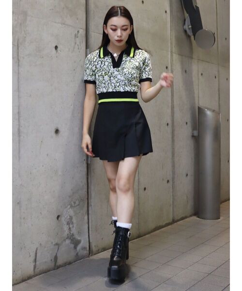 EVRIS（エヴリス）の「アブストラクトジャガードニットトップス（ニット/セーター・レディース・ブラック/ブラウン・FREE）」の5枚目の写真