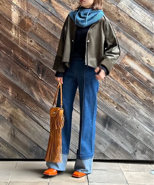 mi via loca（ミヴィアロカ）の「スウェード×ボア 配色ステッチコンチョ釦ラグランジャケット（ノーカラージャケット・レディース・ブラック/カーキ/ベージュ・FREE）」の14枚目の写真