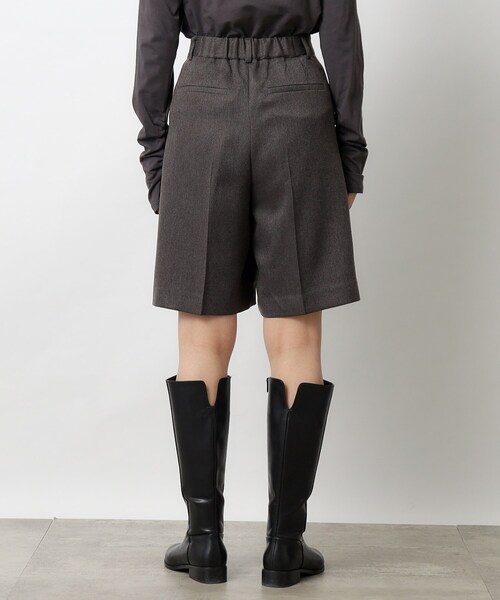 OPAQUE.CLIP（オペークドットクリップ）の「◆ウーリッシュ ハーフパンツ【洗濯機洗い可/イージーケア】（その他パンツ・レディース・ナチュラル/チャコールグレー・38/40）」の17枚目の写真