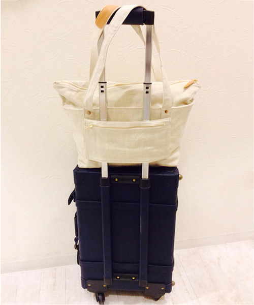 LBC(エルビーシー)の「フランダースリネン キャリートートバッグ(トートバッグ・レディース・ベージュ/その他35・ONE SIZE)」の12枚目の写真