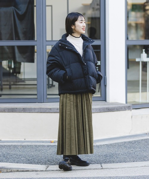 ITEMS URBANRESEARCH（アイテムズ アーバンリサーチ）の「フェイクスエードプリーツスカート（スカート・レディース・オレンジ/チャコールグレー/カーキ/ベージュ系その他・FREE）」の13枚目の写真