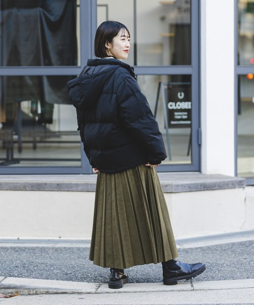 ITEMS URBANRESEARCH（アイテムズ アーバンリサーチ）の「フェイクスエードプリーツスカート（スカート・レディース・オレンジ/チャコールグレー/カーキ/ベージュ系その他・FREE）」の14枚目の写真