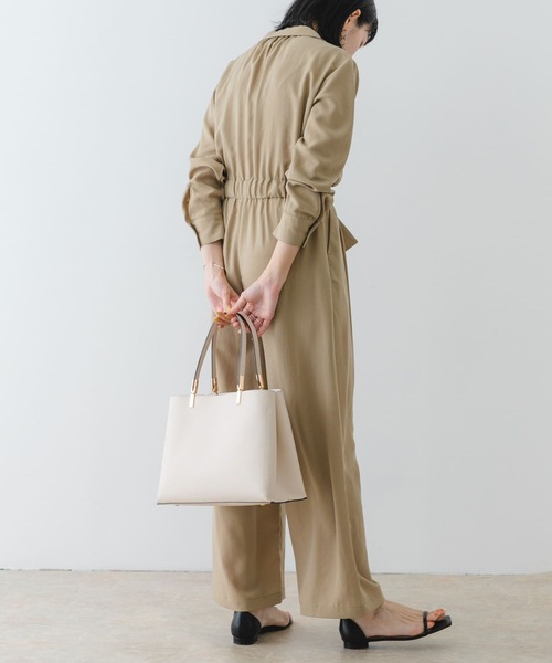 RODE SKO（ロデスコ）の「金具付きれいめトートバッグ（トートバッグ・レディース・ベージュ/ブラック/オフホワイト・ONE）」の9枚目の写真