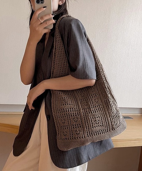 Miniministore(ミニミニストア)の「ニットバッグ クロシェ編み トートバッグ(トートバッグ・レディース・アイボリー/ライトブルー/グレー/ブラウン/グリーン/ベージュ/サンドベージュ/ダークブルー/ダークブラウン/ラベンダー・FREE)」の22枚目の写真