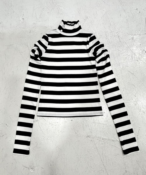 Diable baiser(ディアブルベーゼ)の「ロングスリーブ指穴タートルリブカットソートップス(Tシャツ/カットソー・レディース・ブラック/ホワイト・SMALL/MEDIUM/LARGE/LL/3L)」の11枚目の写真