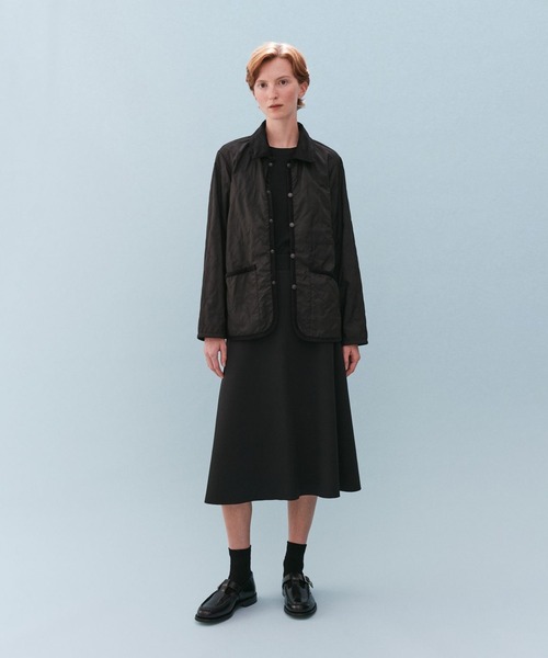 LAVENHAM(ラベンハム)の「Unwadded Raydon Womens / アンワディッド レイドン ウィメンズ(その他アウター・レディース・ネイビー/ブラック/ベージュ系その他2/ダークブラック・12/8/10/14/16/6)」の1枚目の写真