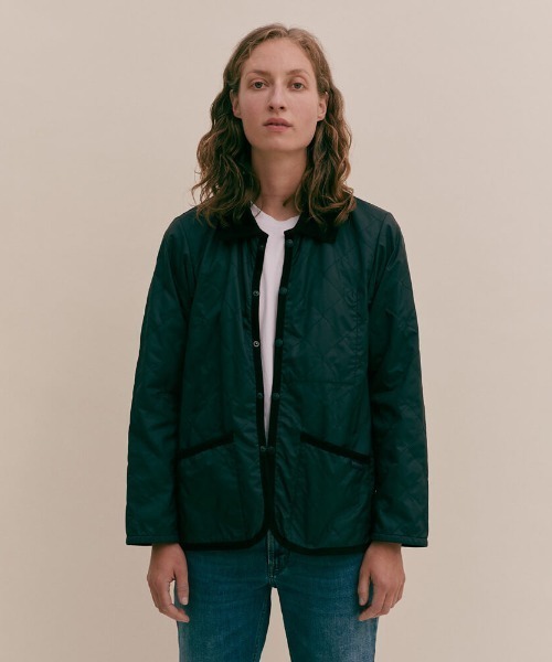 LAVENHAM(ラベンハム)の「Unwadded Raydon Womens / アンワディッド レイドン ウィメンズ(その他アウター・レディース・ネイビー/ブラック/ベージュ系その他2/ダークブラック・12/8/10/14/16/6)」の8枚目の写真