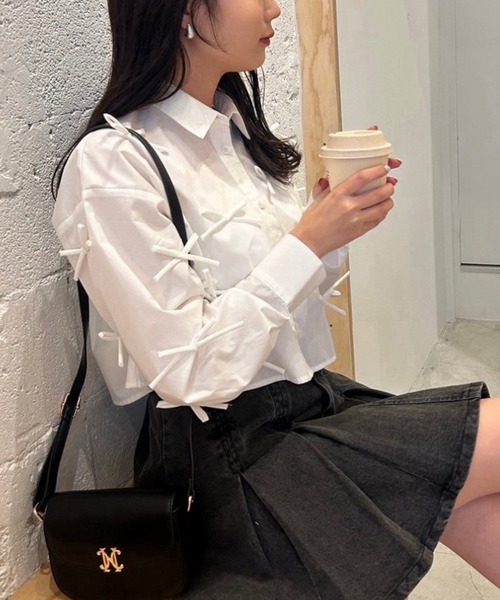 one after another NICE CLAUP(ワンアフターアナザーナイスクラップ)の「リボンいっぱいショートシャツ blouse collection(シャツ/ブラウス・レディース・サックスブルー/ブラック/オフホワイト・FREE)」の6枚目の写真