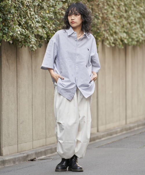 PUBLUX（パブリュクス）の「U.S.POLO ASSN/ユーエスポロアッスン 別注 ワンポイント刺繍ショートスリーブシャツ/ユニセックス/レギュラーカラーシャツ(限定展開)（シャツ/ブラウス・メンズ・ブラック/ブラック系その他/グリーン/ホワイト/ネイビー・SMALL/MEDIUM/LARGE）」の17枚目の写真