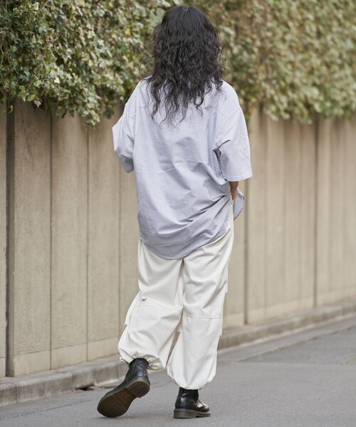 PUBLUX（パブリュクス）の「U.S.POLO ASSN/ユーエスポロアッスン 別注 ワンポイント刺繍ショートスリーブシャツ/ユニセックス/レギュラーカラーシャツ(限定展開)（シャツ/ブラウス・メンズ・ブラック/ブラック系その他/グリーン/ホワイト/ネイビー・SMALL/MEDIUM/LARGE）」の19枚目の写真