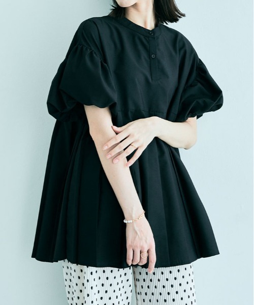 kirakiraShop（キラキラショップ）の「プリーツ 切り替え パフ ブラウス（シャツ/ブラウス・レディース・ブラック/ベージュ系その他/オフホワイト/ブルー/ブルー系/ピンク系・FREE）」の2枚目の写真
